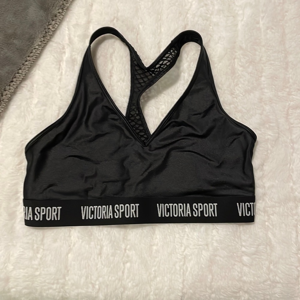 ✨ VS sports bra